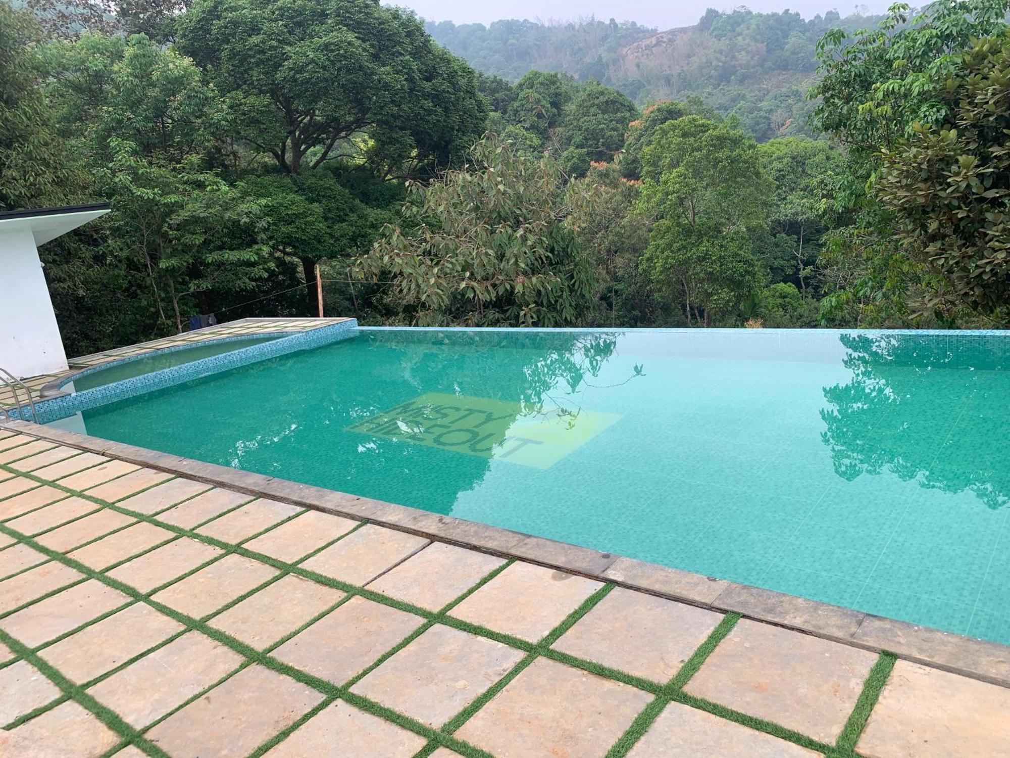 Misty Hideout Kakkadampoyil Exterior foto
